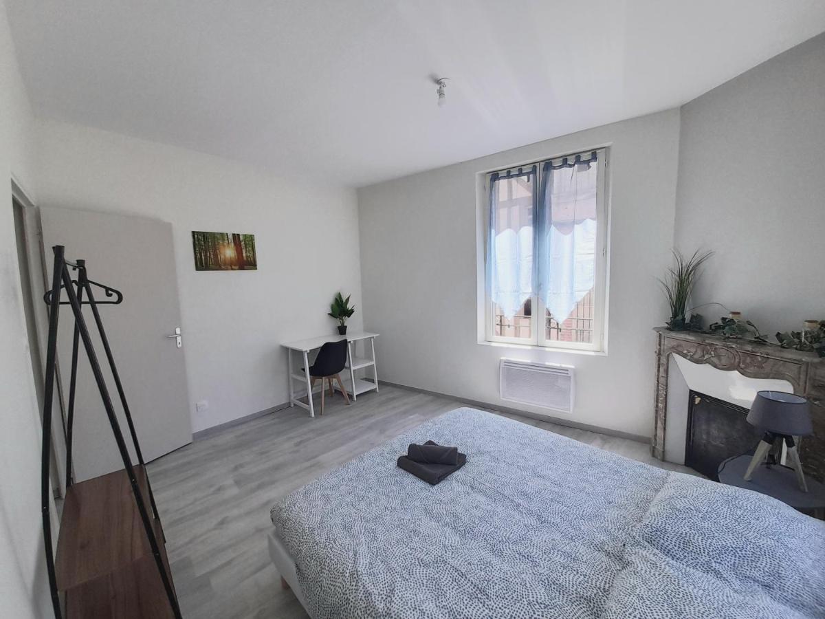 Le Scandinave Apartment Joigny Exterior photo